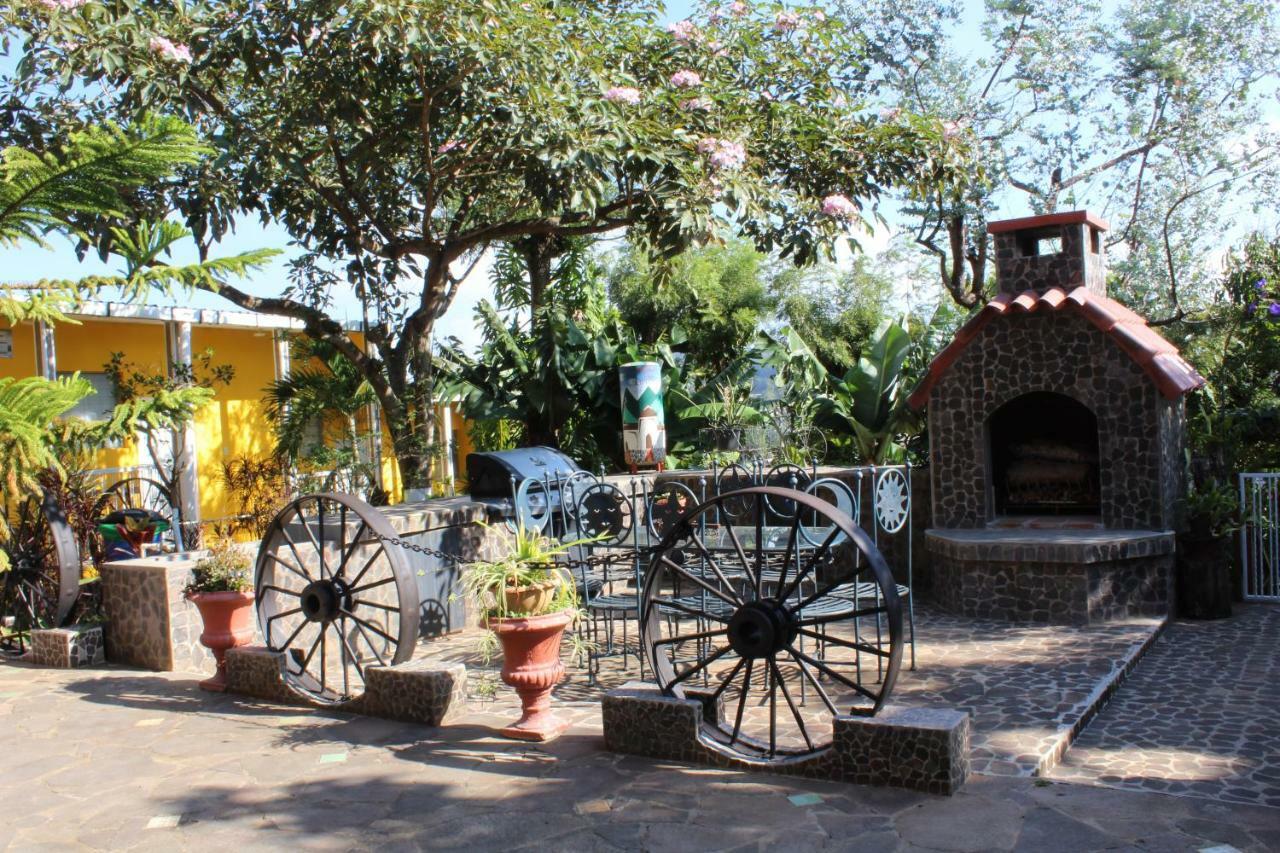 Las Casitas Hostal-Ataco Concepción de Ataco エクステリア 写真